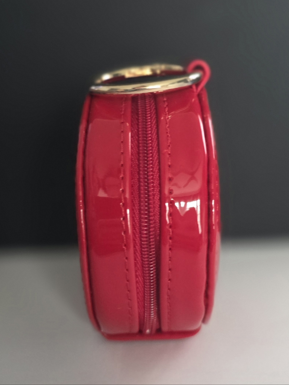 Christian Louboutin Red Patent Zip Around Foundation Compact Carrying Case Charm - Picture 5 of 16